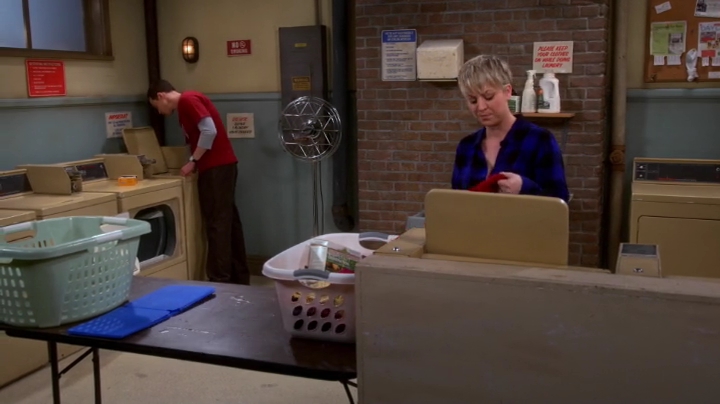 charmed-online-dot-net_TBBT-S08E15-0213.jpg