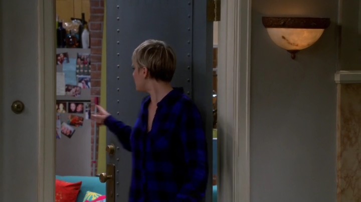 charmed-online-dot-net_TBBT-S08E15-0761.jpg