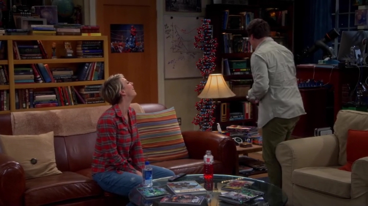 charmed-online-dot-net_TBBT-S08E17-0337.jpg