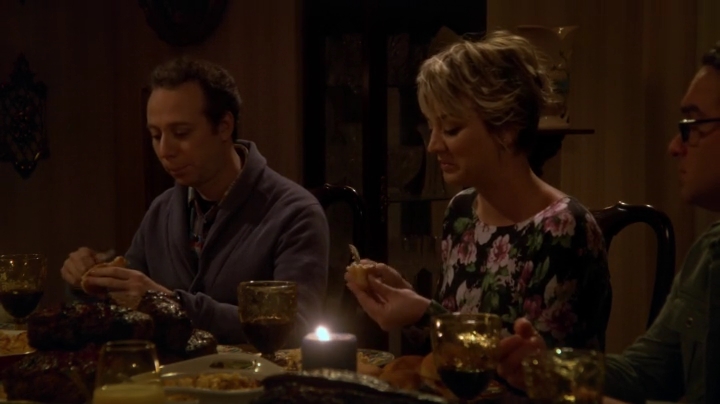 charmed-online-dot-net_TBBT-S08E18-0402.jpg