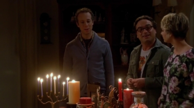 charmed-online-dot-net_TBBT-S08E18-0266.jpg