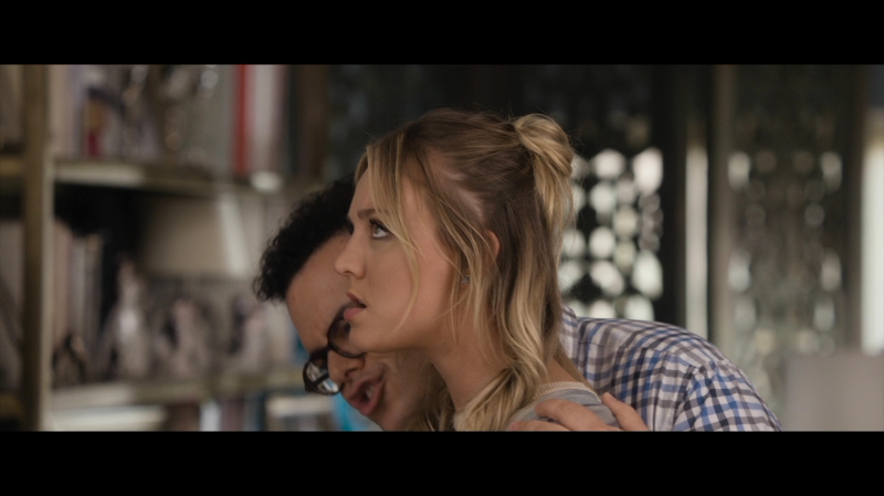Charmed-Online-dot-net_TheWeddingRinger2285.jpg
