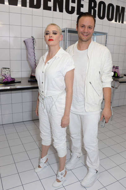 backstage011.jpg