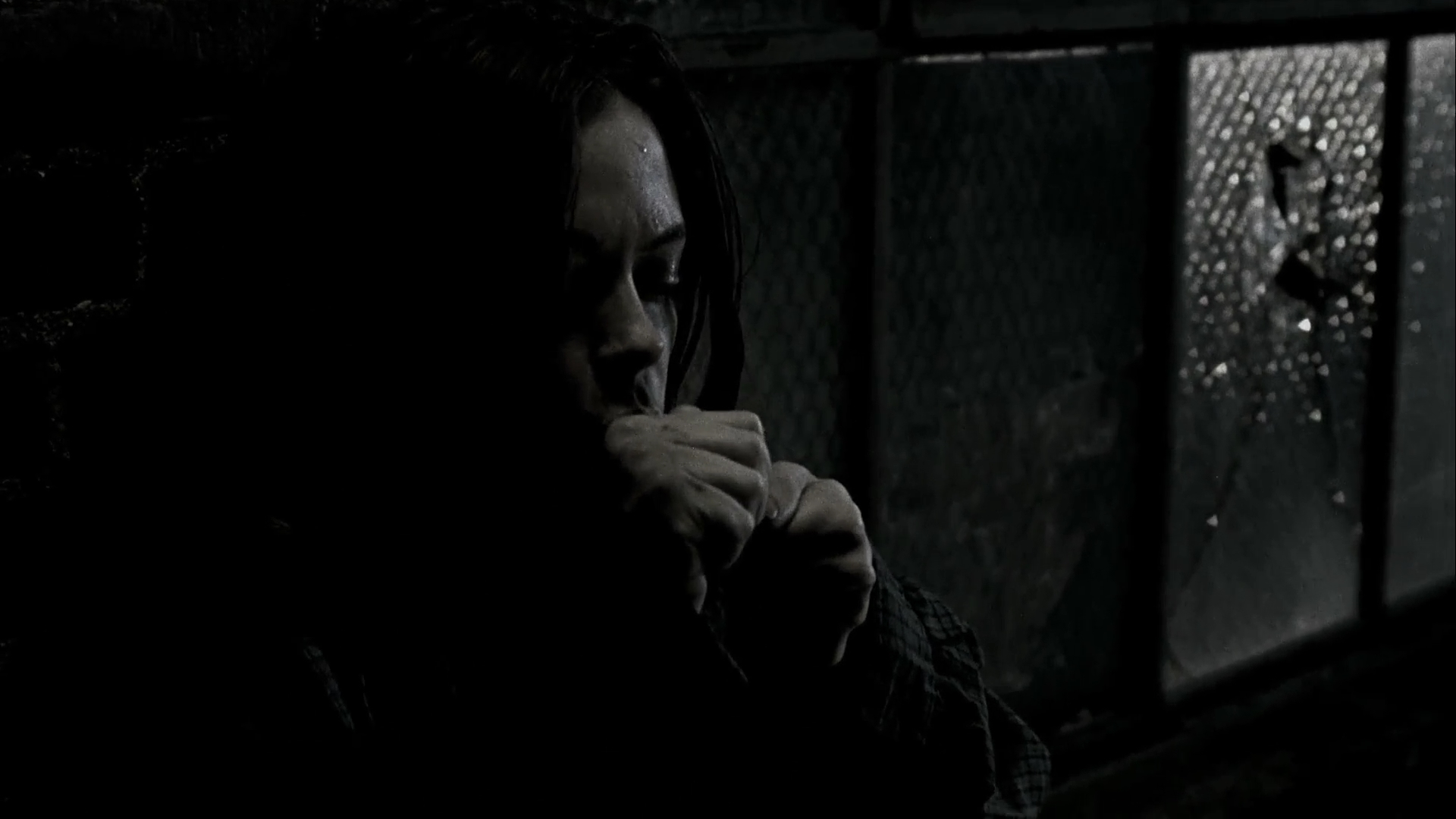 Charmed-Online-dot-NL-DeadAwake1690.jpg Charmed-Online-dot-NL-DeadAwake1690.jpg