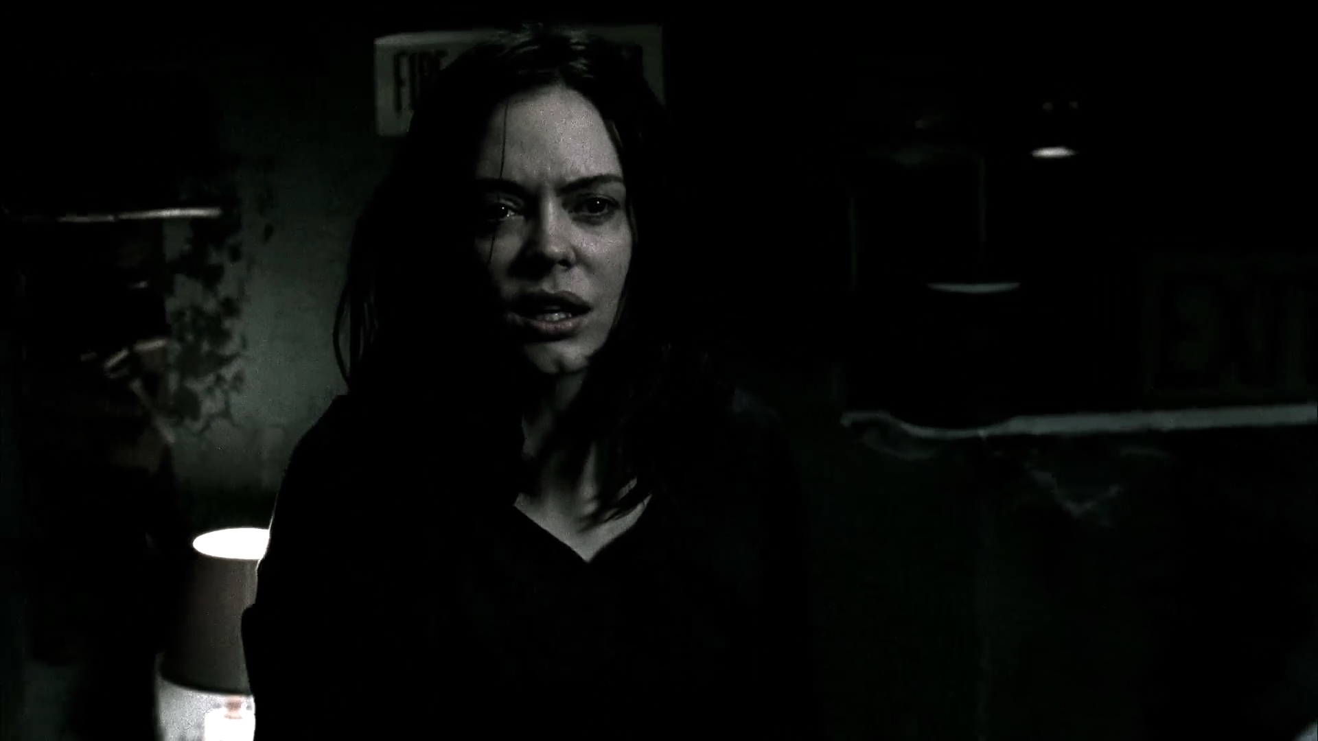 Charmed-Online-dot-NL-DeadAwake2322.jpg