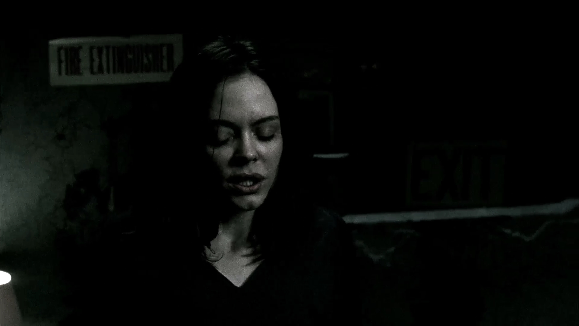 Charmed-Online-dot-NL-DeadAwake2346.jpg