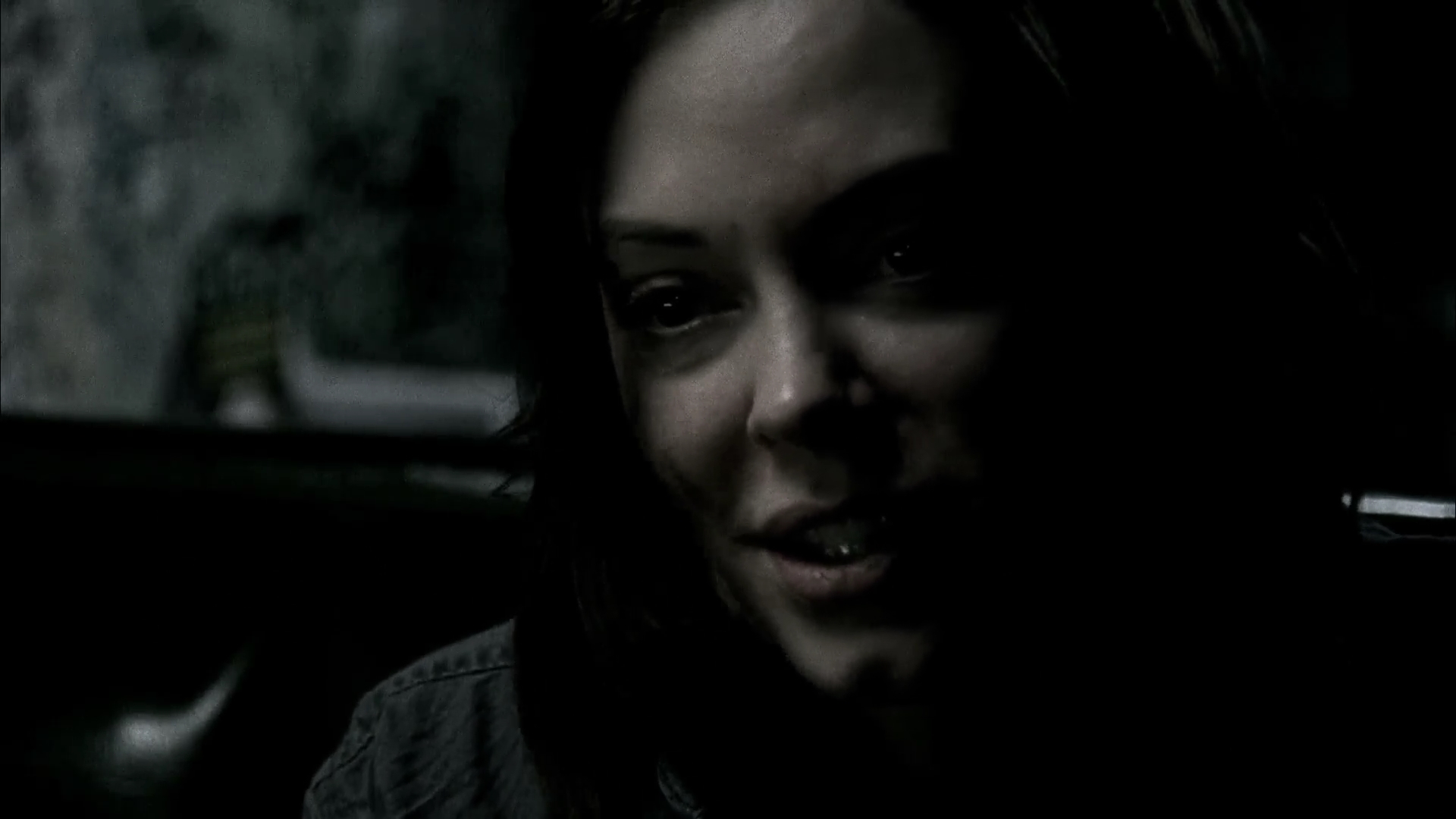 Charmed-Online-dot-NL-DeadAwake2506.jpg Charmed-Online-dot-NL-DeadAwake2506.jpg