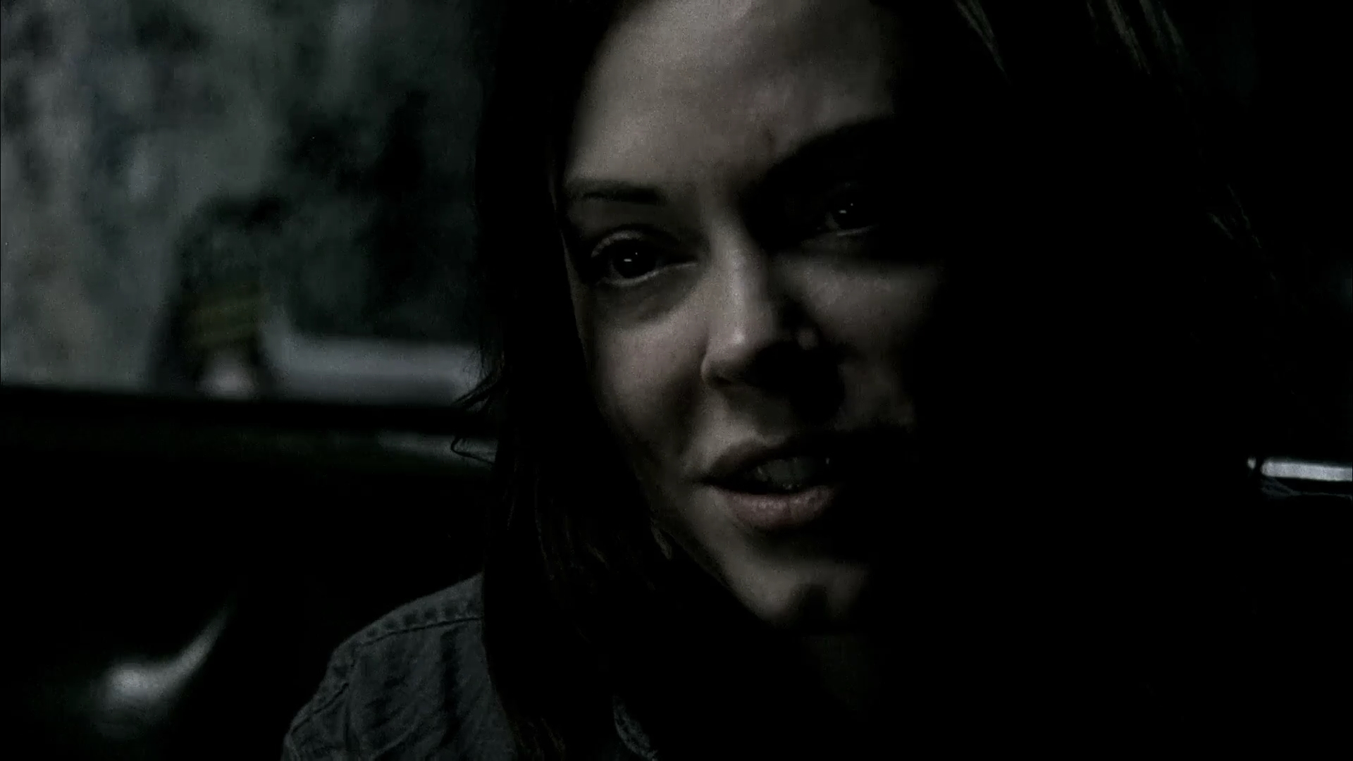 Charmed-Online-dot-NL-DeadAwake2508.jpg Charmed-Online-dot-NL-DeadAwake2508.jpg