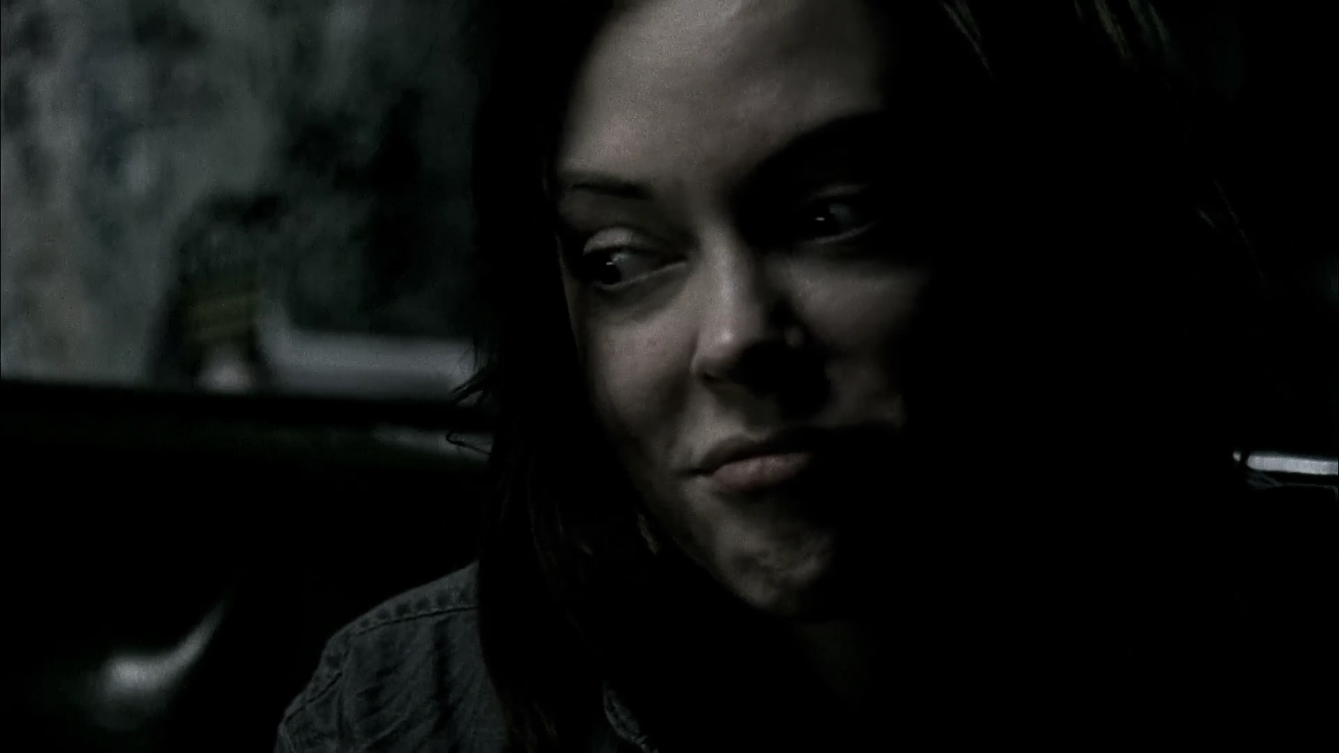 Charmed-Online-dot-NL-DeadAwake2509.jpg
