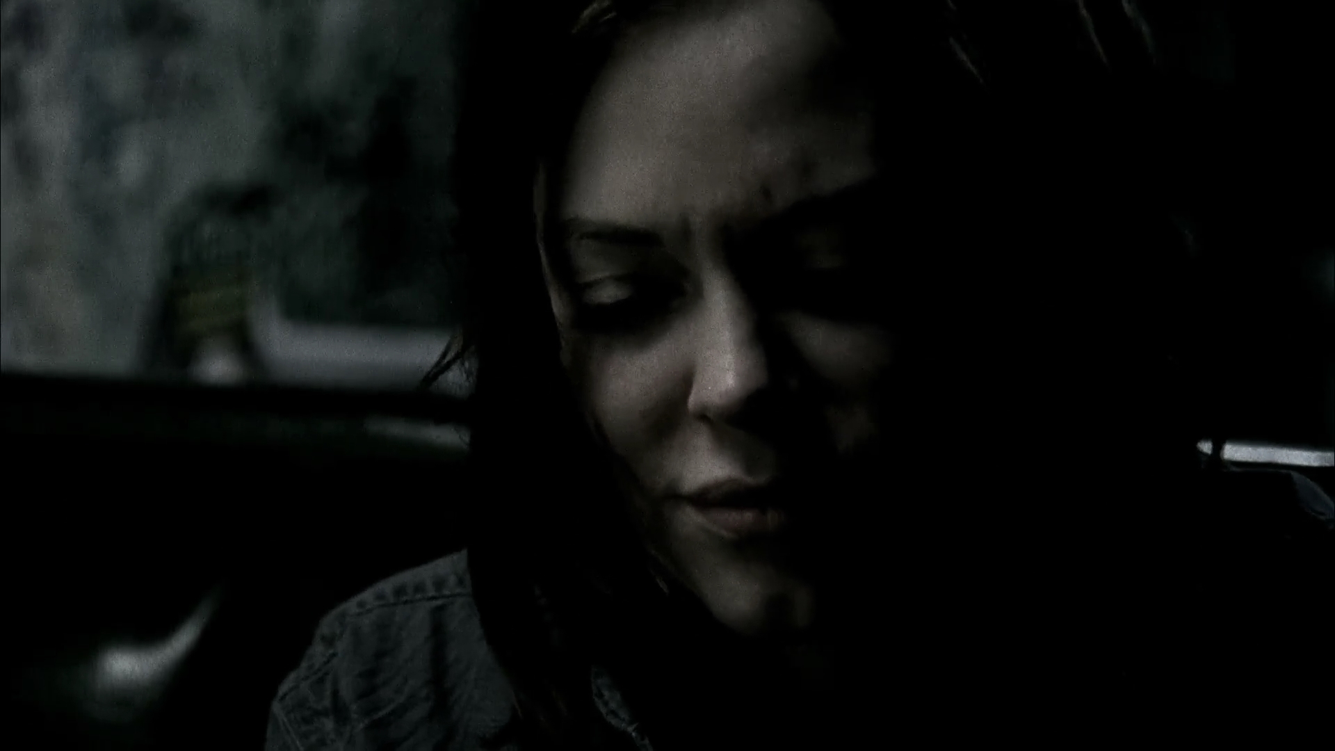 Charmed-Online-dot-NL-DeadAwake2612.jpg Charmed-Online-dot-NL-DeadAwake2612.jpg