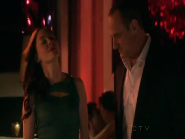 Charmed-Online-dot-net_LawAndOrderSVU2x19-0903.jpg
