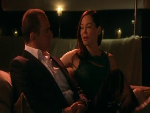 Charmed-Online-dot-net_LawAndOrderSVU2x19-0919.jpg