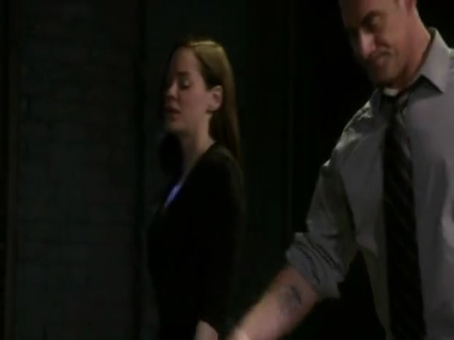 Charmed-Online-dot-net_LawAndOrderSVU2x19-1376.jpg