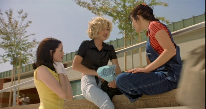 Charmed-Online-dot-net_Bio-Dome2151.jpg