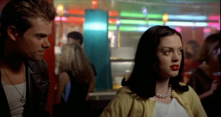 Charmed-Online-dot-net_Bio-Dome2377.jpg