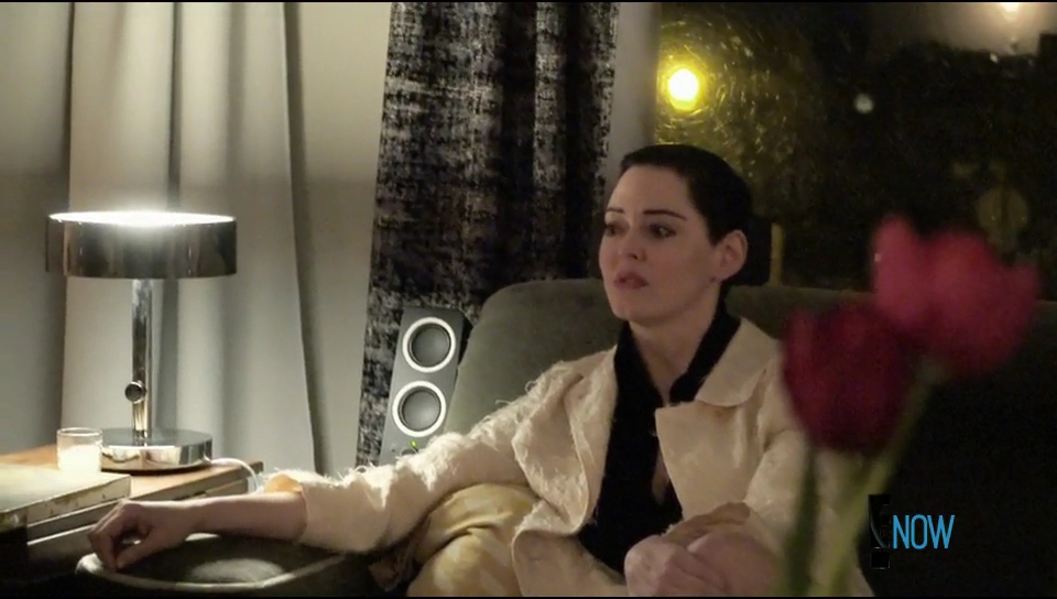 Charmed-Online-dot-nl_CitizienRose1x01-0788.jpg