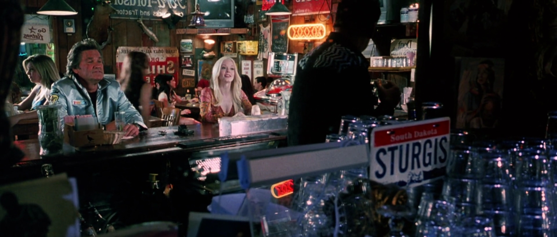 Charmed-Online-dot-net_DeathProof2080.jpg