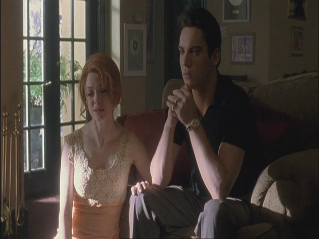 Charmed-Online-dot-net_Elvis7232.jpg