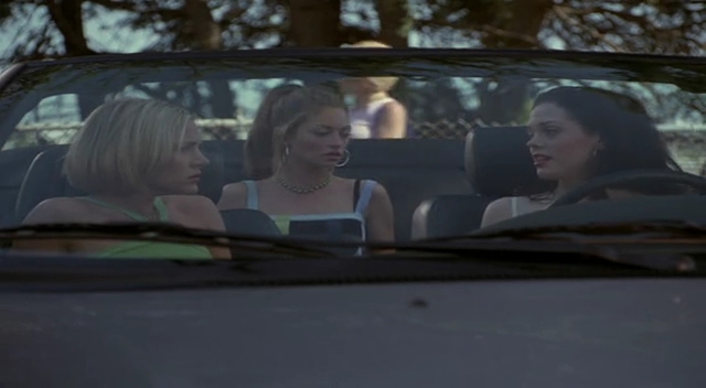 Charmed-Online-dot-net_Jawbreaker0480.jpg