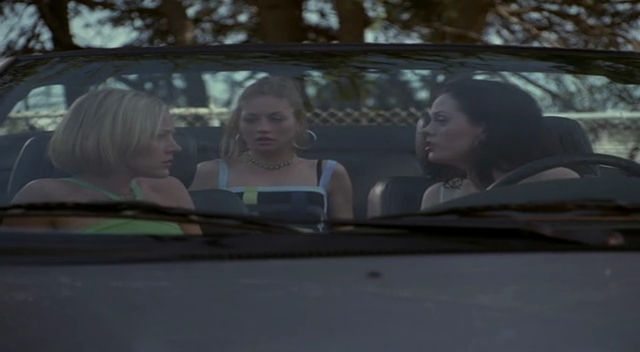 Charmed-Online-dot-net_Jawbreaker0483.jpg