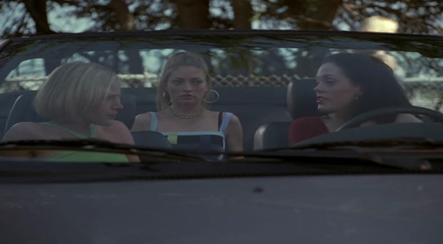 Charmed-Online-dot-net_Jawbreaker0487.jpg