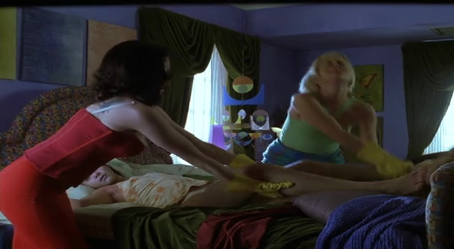 Charmed-Online-dot-net_Jawbreaker1037.jpg