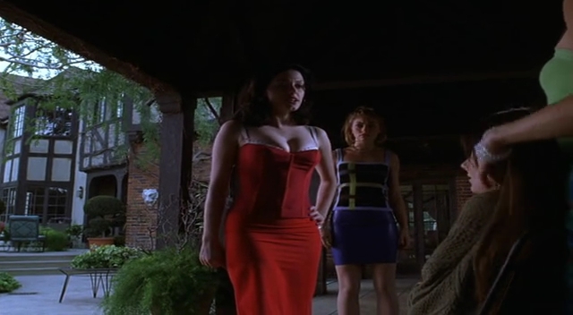 Charmed-Online-dot-net_Jawbreaker1279.jpg