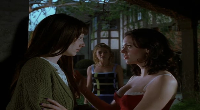 Charmed-Online-dot-net_Jawbreaker1364.jpg