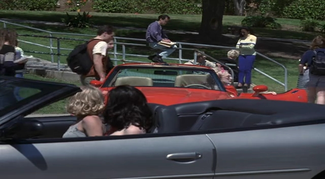Charmed-Online-dot-net_Jawbreaker3292.jpg