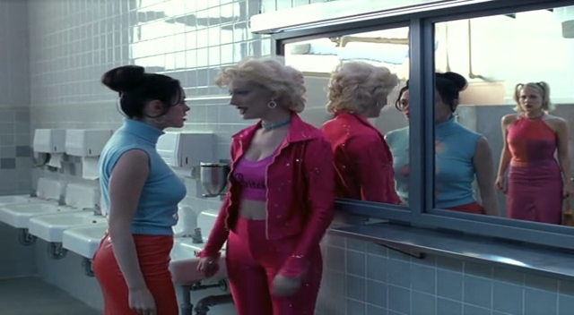 Charmed-Online-dot-net_Jawbreaker3544.jpg