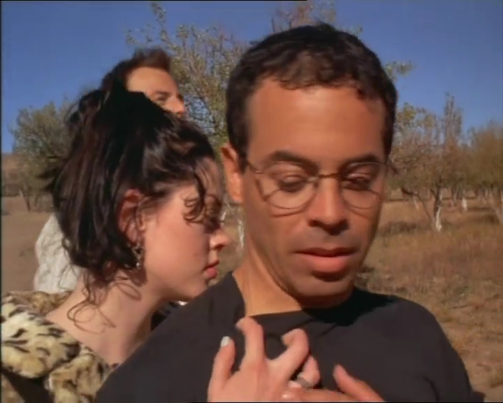 Charmed-Online-dot-net_LewisandClarkandGeorge_2172.jpg