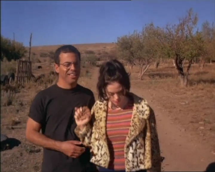 Charmed-Online-dot-net_LewisandClarkandGeorge_2181.jpg Charmed-Online-dot-net_LewisandClarkandGeorge_2181.jpg