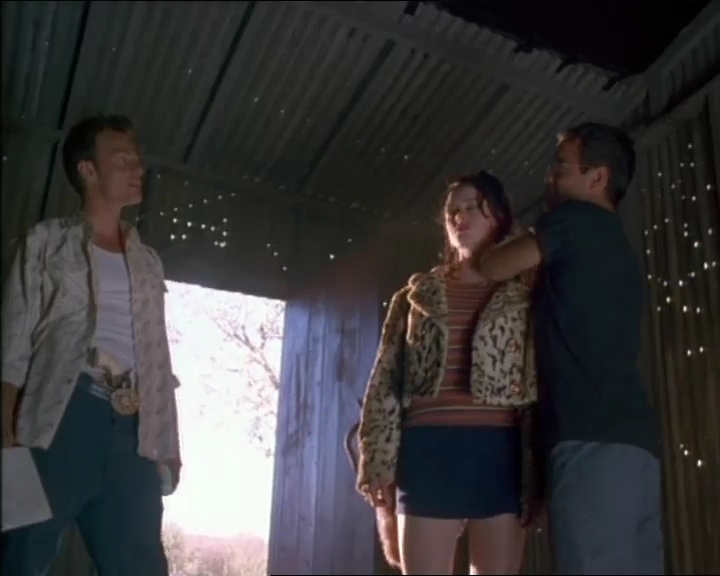 Charmed-Online-dot-net_LewisandClarkandGeorge_2216.jpg Charmed-Online-dot-net_LewisandClarkandGeorge_2216.jpg