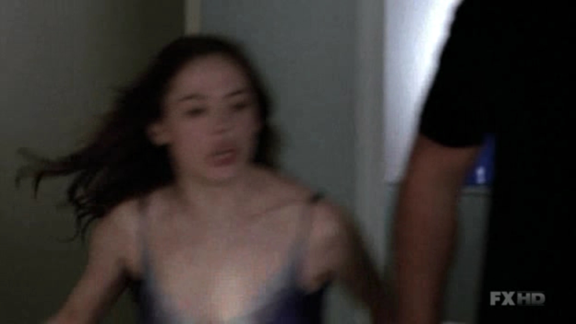 Charmed-Online-dot-NL-NipTuck6x02-0039.jpg