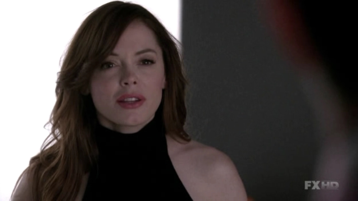 Charmed-Online-dot-NL-NipTuck6x02-0813.jpg