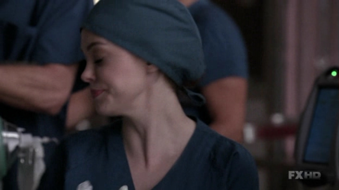 Charmed-Online-dot-NL-NipTuck6x02-1788.jpg