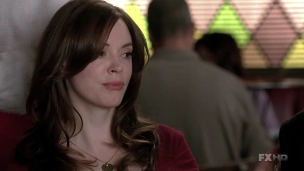 Charmed-Online-dot-NL-NipTuck6x03-0686.jpg