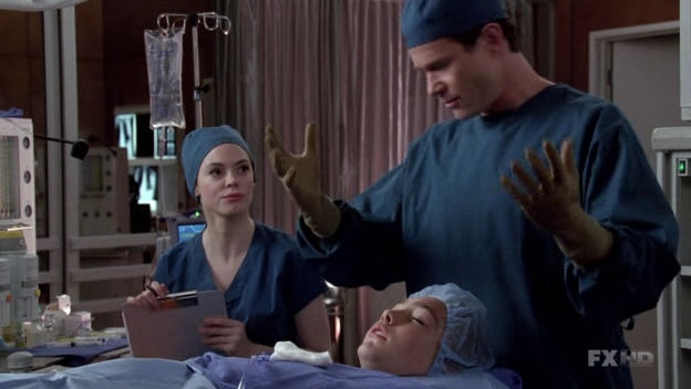 Charmed-Online-dot-NL-NipTuck6x03-1584.jpg