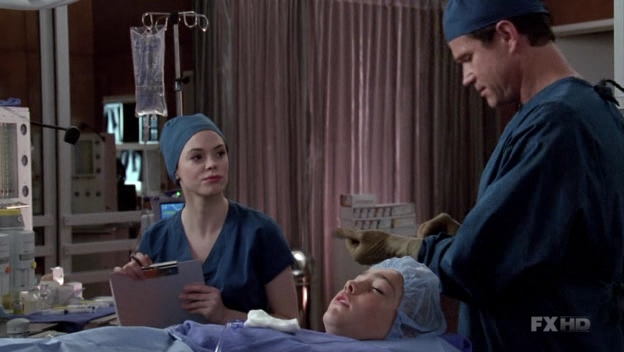 Charmed-Online-dot-NL-NipTuck6x03-1585.jpg