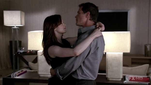Charmed-Online-dot-NL-NipTuck6x03-2229.jpg