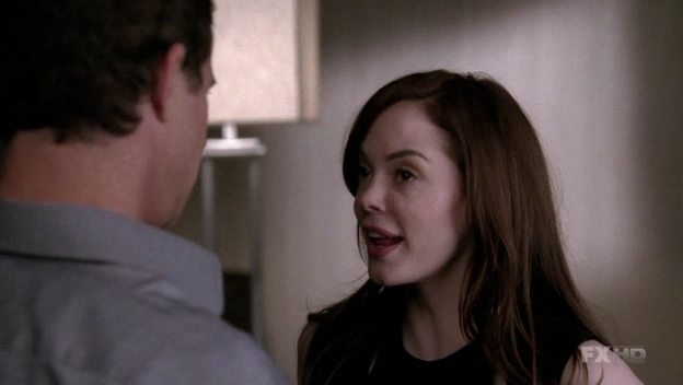 Charmed-Online-dot-NL-NipTuck6x03-2367.jpg