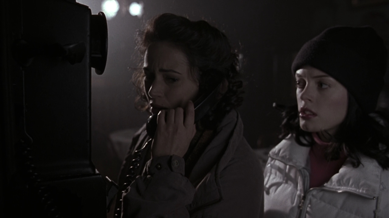 Charmed-Online-dot-NL-Phantoms0721.jpg