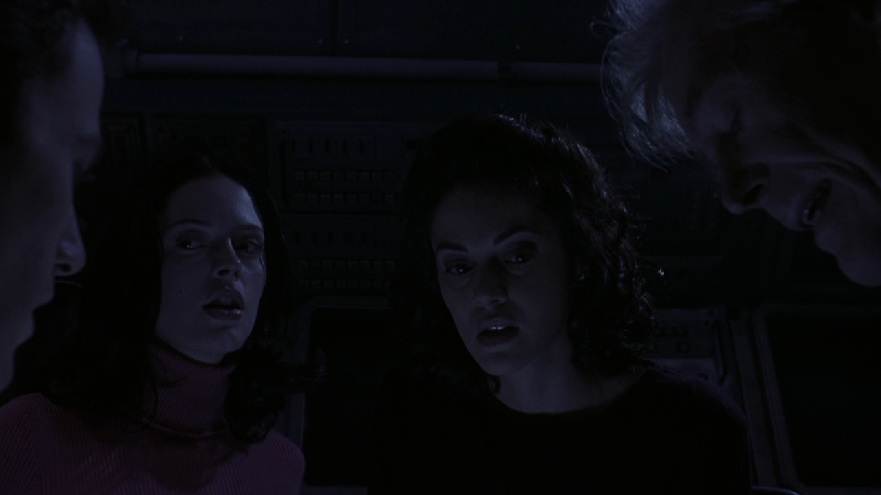 Charmed-Online-dot-NL-Phantoms4147.jpg
