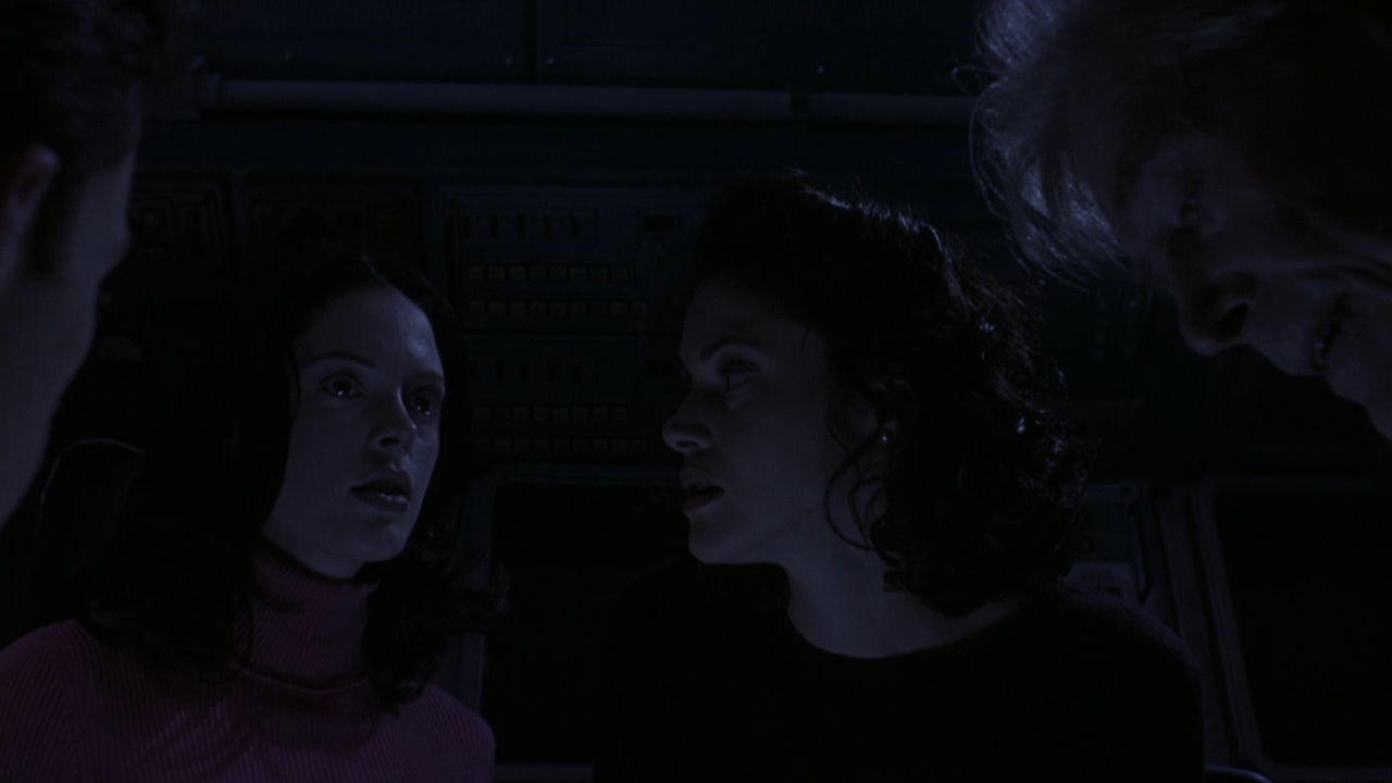 Charmed-Online-dot-NL-Phantoms4150.jpg