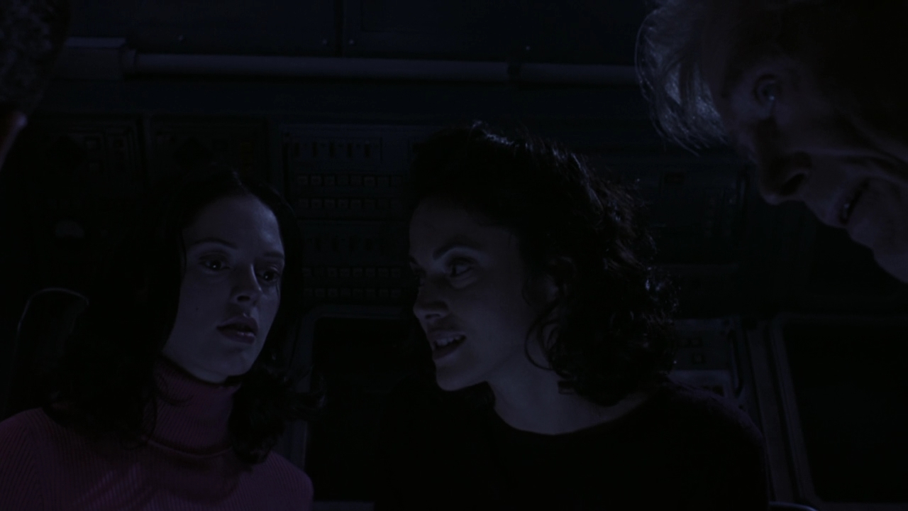 Charmed-Online-dot-NL-Phantoms4152.jpg