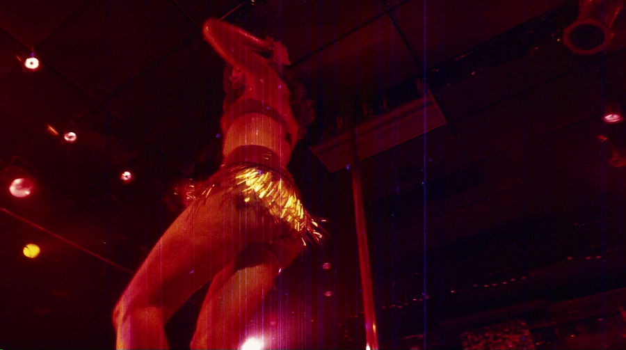 Charmed-Online-dot-net_PlanetTerror0340.jpg