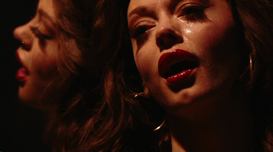 Charmed-Online-dot-net_PlanetTerror0391.jpg