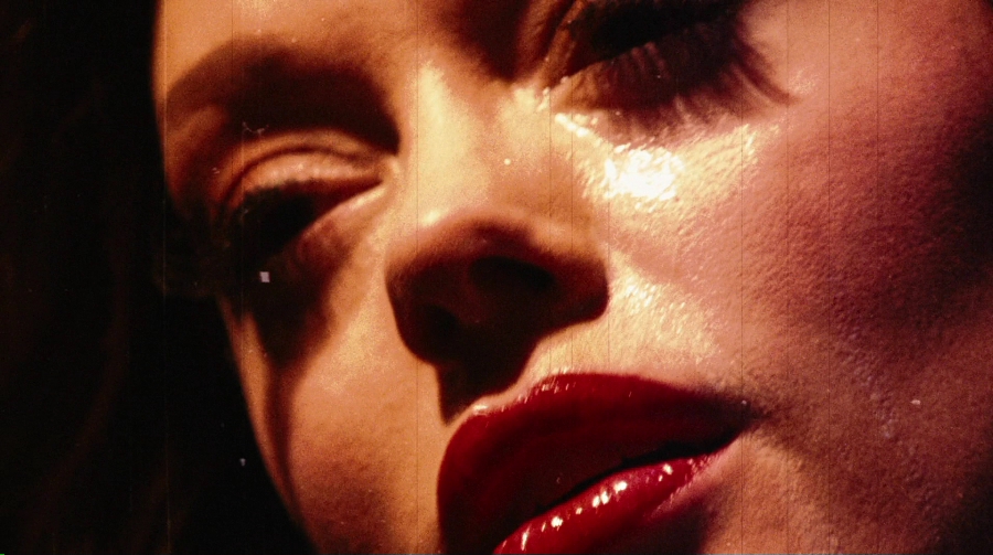 Charmed-Online-dot-net_PlanetTerror0397.jpg