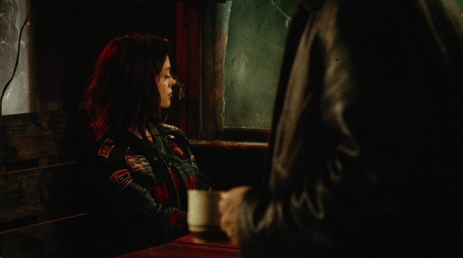 Charmed-Online-dot-net_PlanetTerror1130.jpg