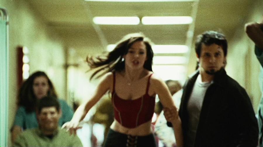 Charmed-Online-dot-net_PlanetTerror3147.jpg